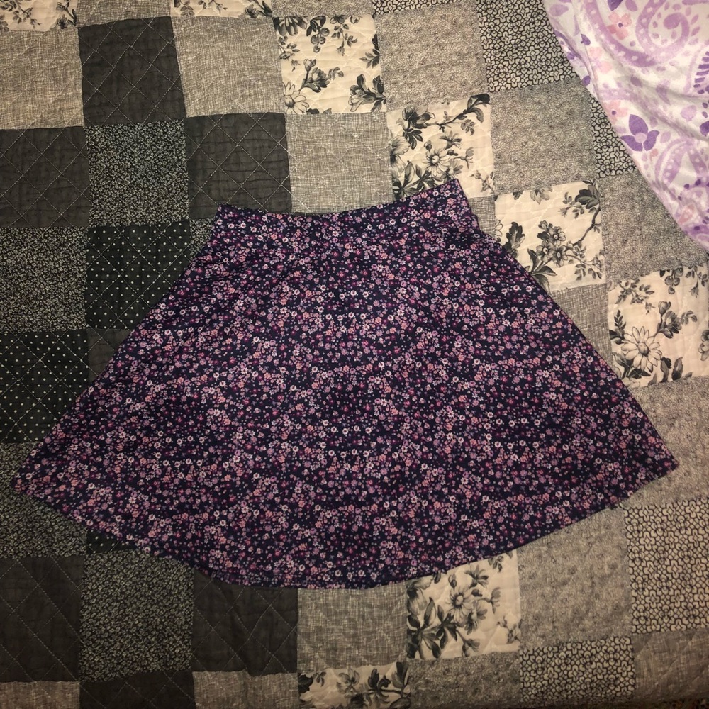 Purple flower mini skirt